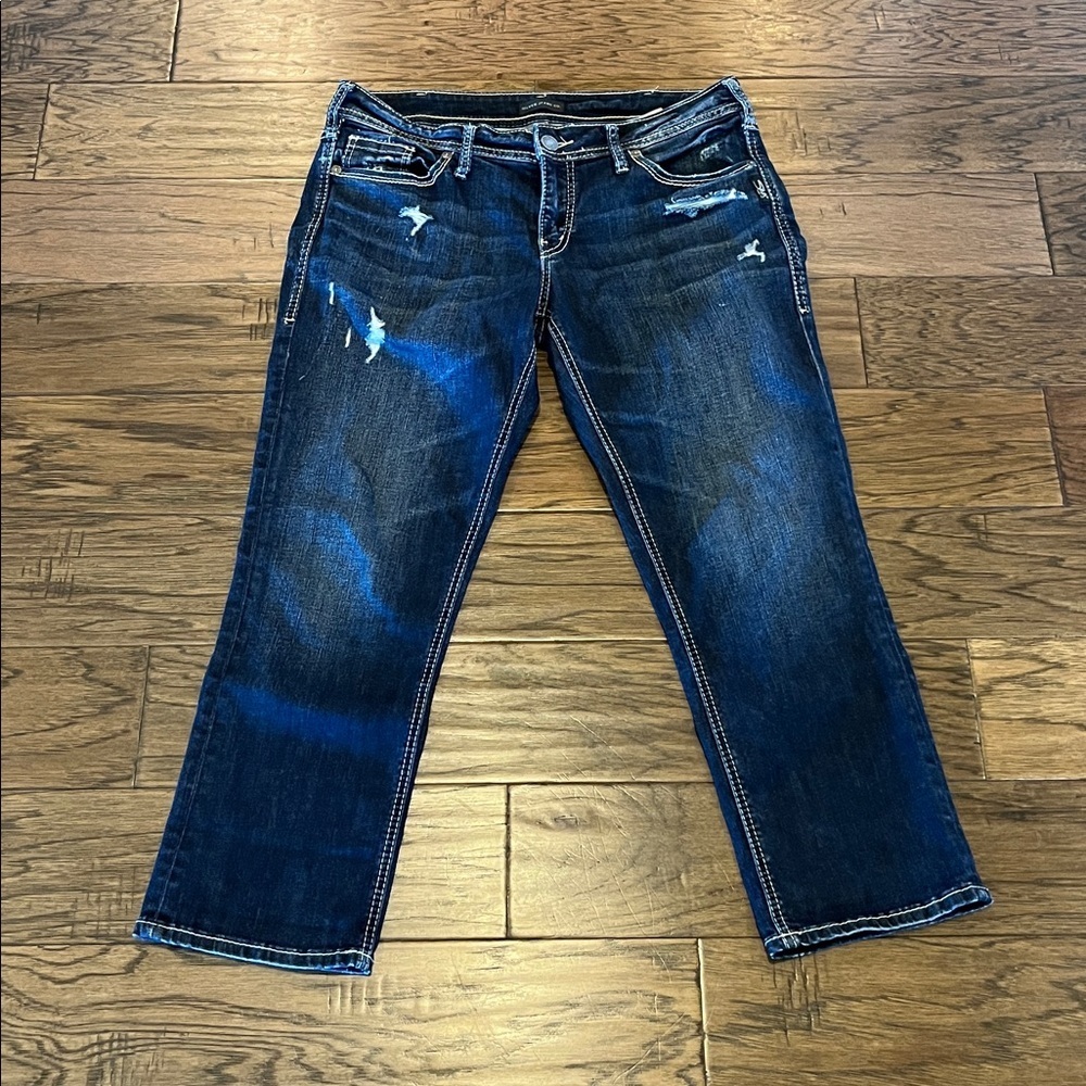 Silver Jeans Suki Capri Mid Rise Size 31